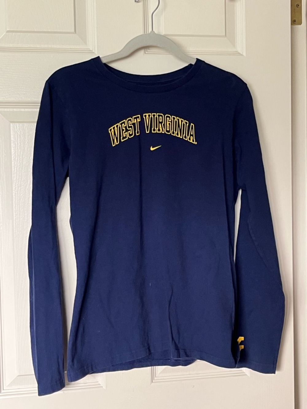 Nike Navy Women's L (12-14) Long Sleeve Tee with Yellow WVU Logo